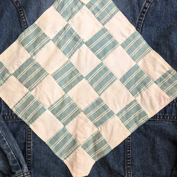 Denim Jacket with Vintage Quilt Patch - SZ M - Picture 7 of 8